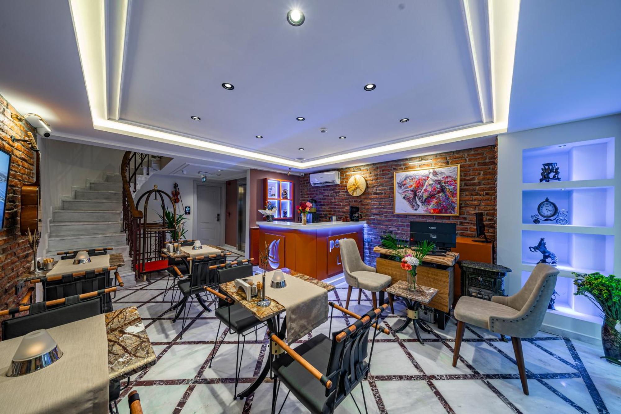 Pera Luna Premium Hotel Istanboel Buitenkant foto