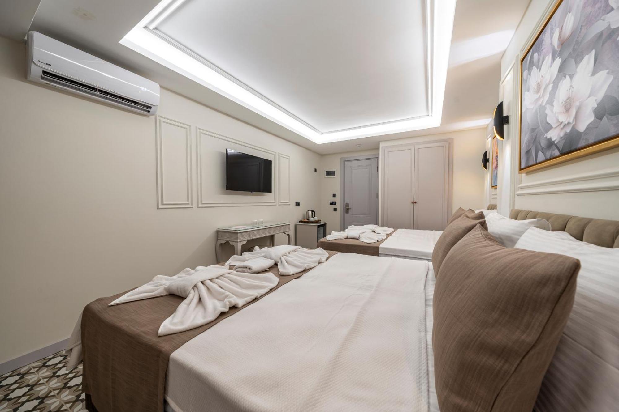 Pera Luna Premium Hotel Istanboel Buitenkant foto